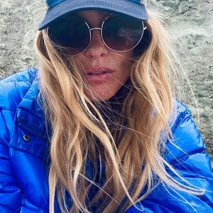 Meet your Posher, Brittney